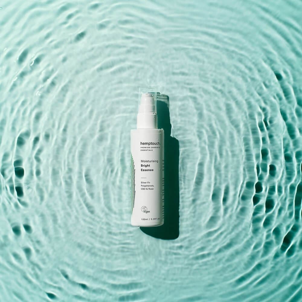 Hemptouch Moisturizing Serum Bright Essence 50mg CBD 100ml - BB 2-2026 - Image 4