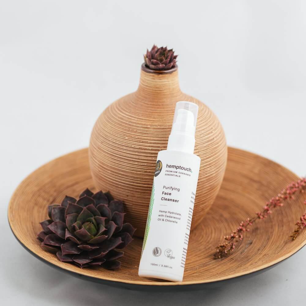 Hemptouch Purifying Gesichtsreiniger 100ml – Bild 2